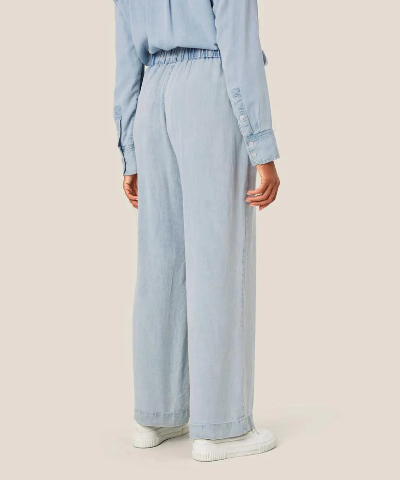 Pascula Trousers
