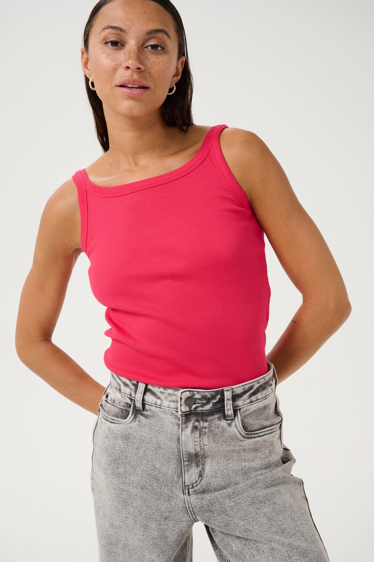 Carna Carina Tank Top