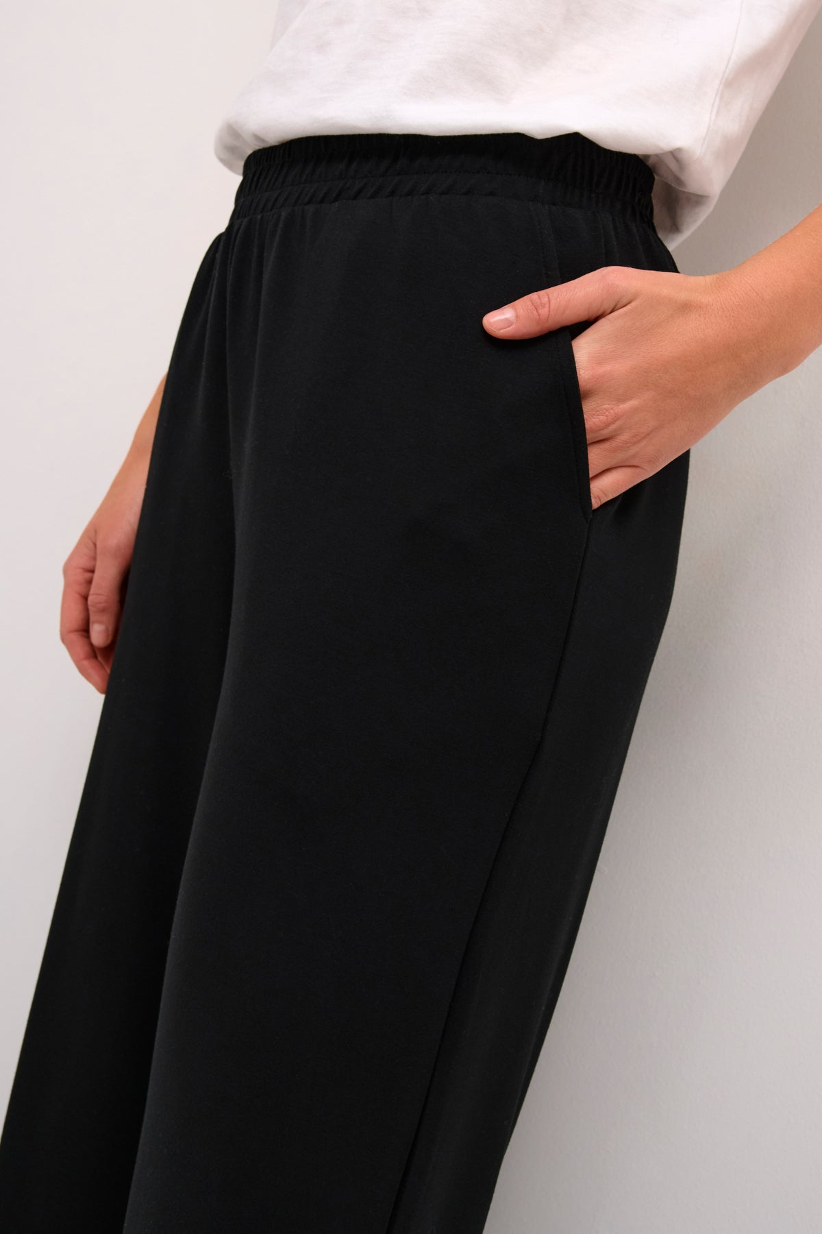 Annika Sweat Pants