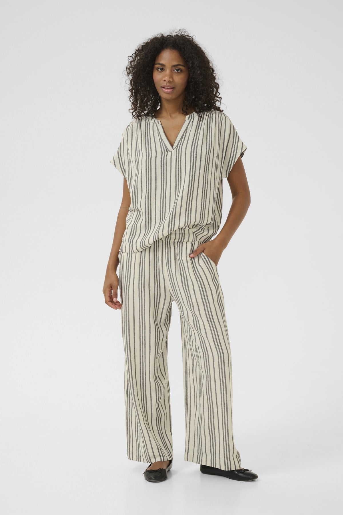 Milia Mille Cropped Pant