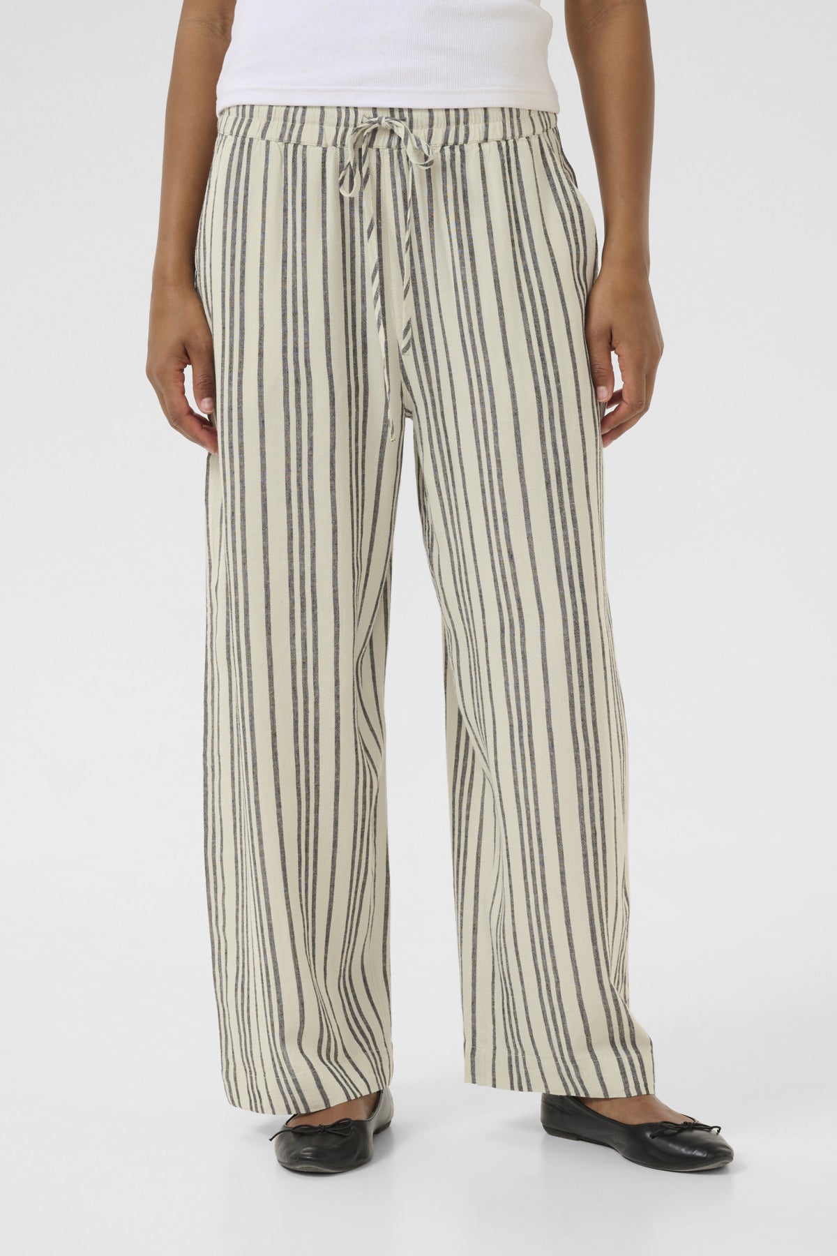 Milia Mille Cropped Pant