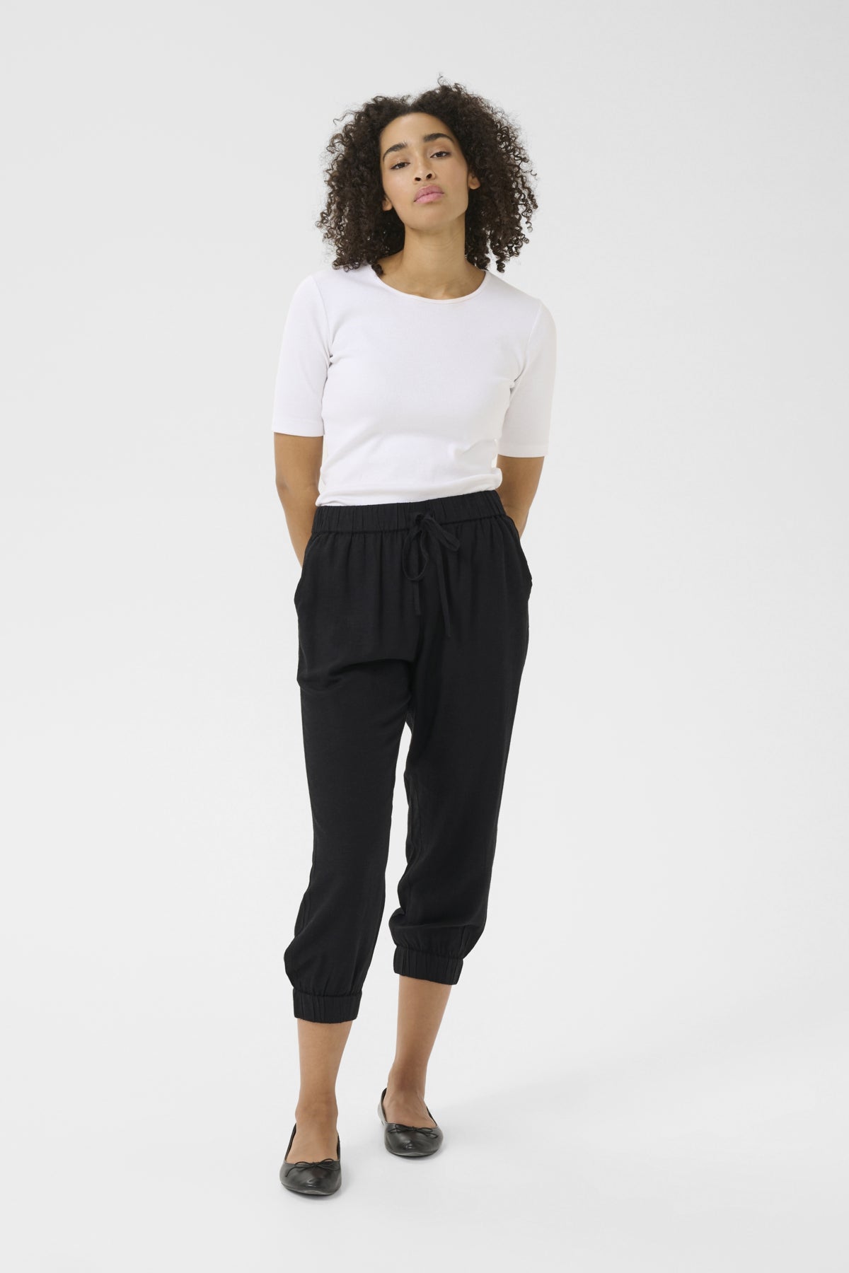 Milia Mille Capri Pant