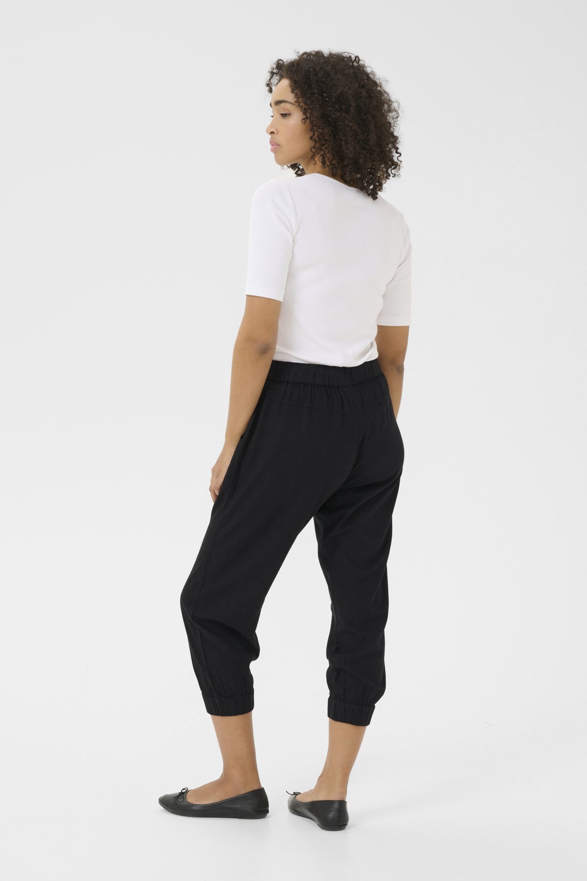 Milia Mille Capri Pant