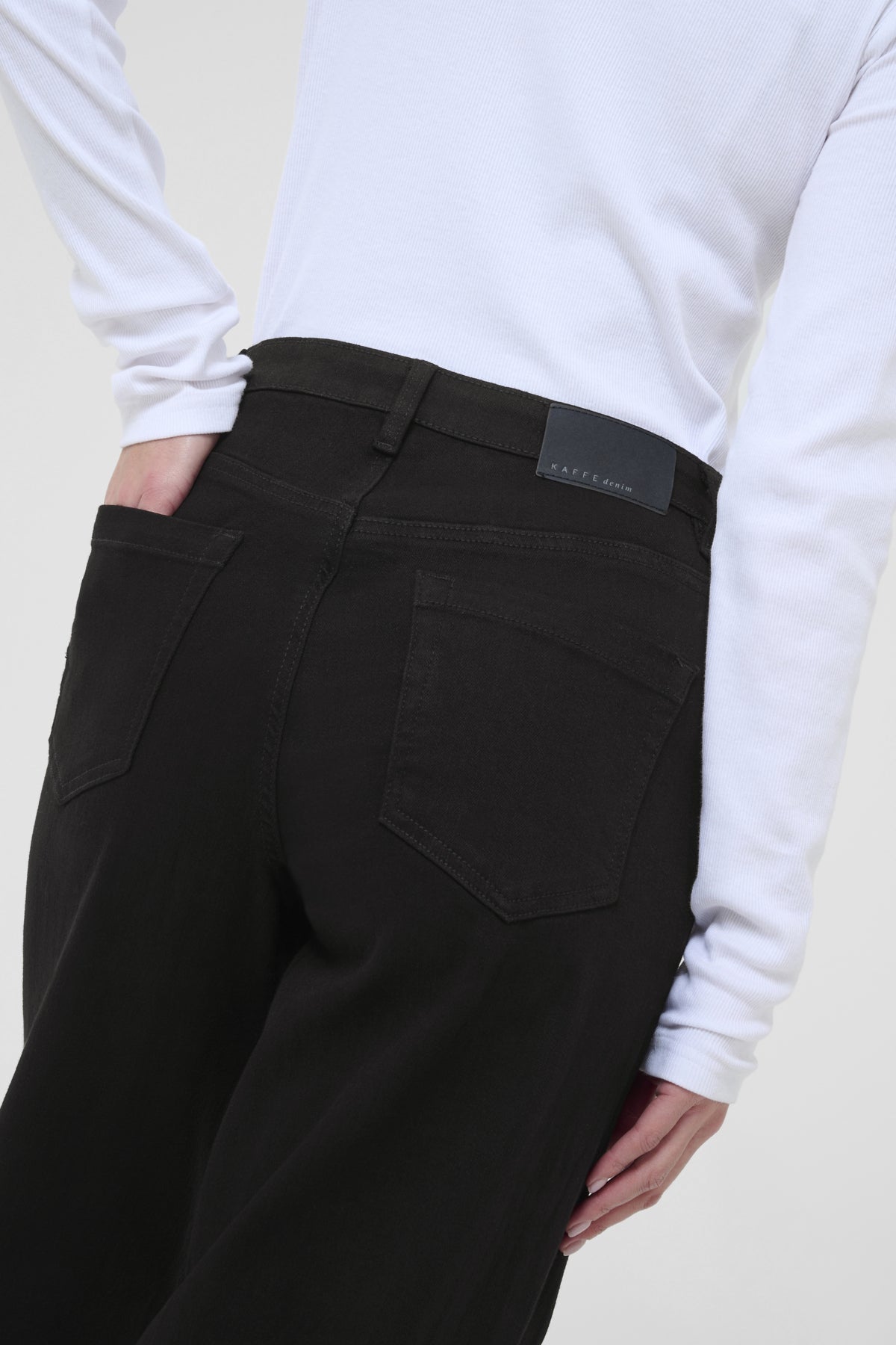 Brook HW Reg Fit Jeans