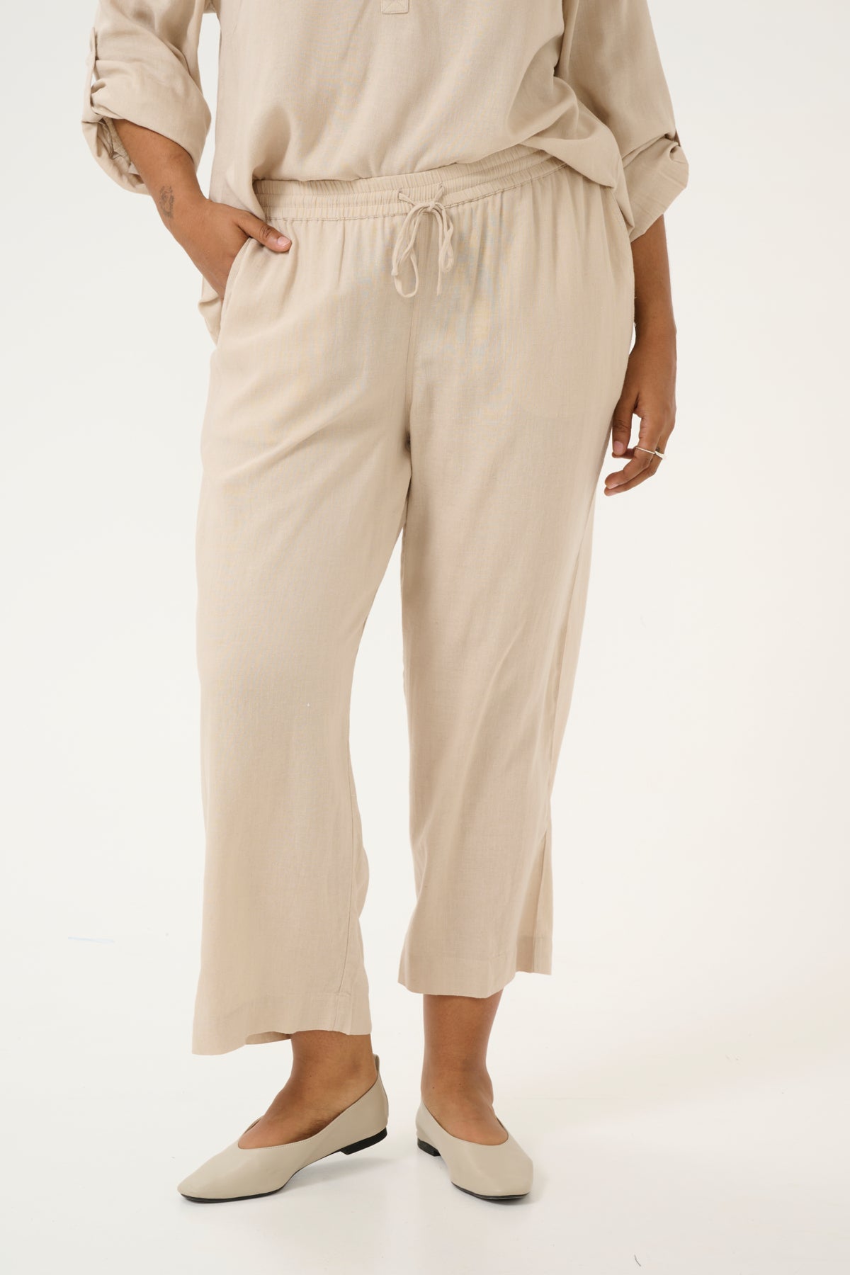 Milia Mille Cropped Pant