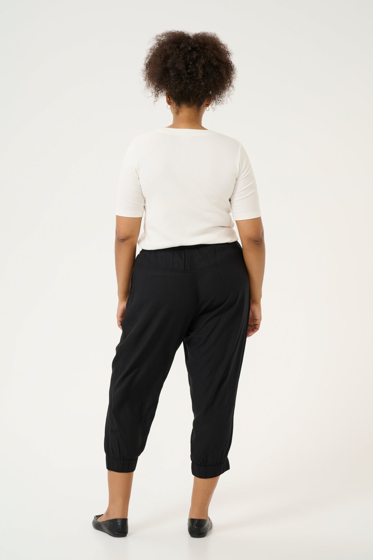 Milia Mille Capri Pant