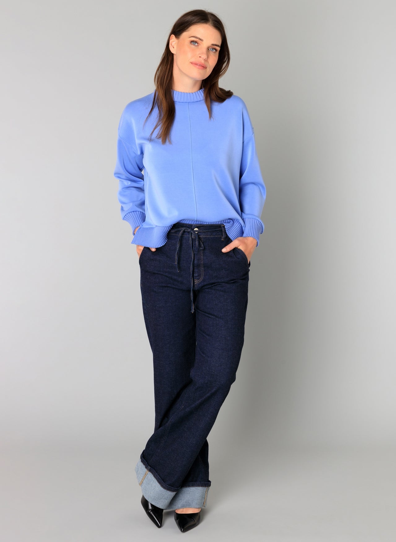 Nele Romeysa Essential Sweater