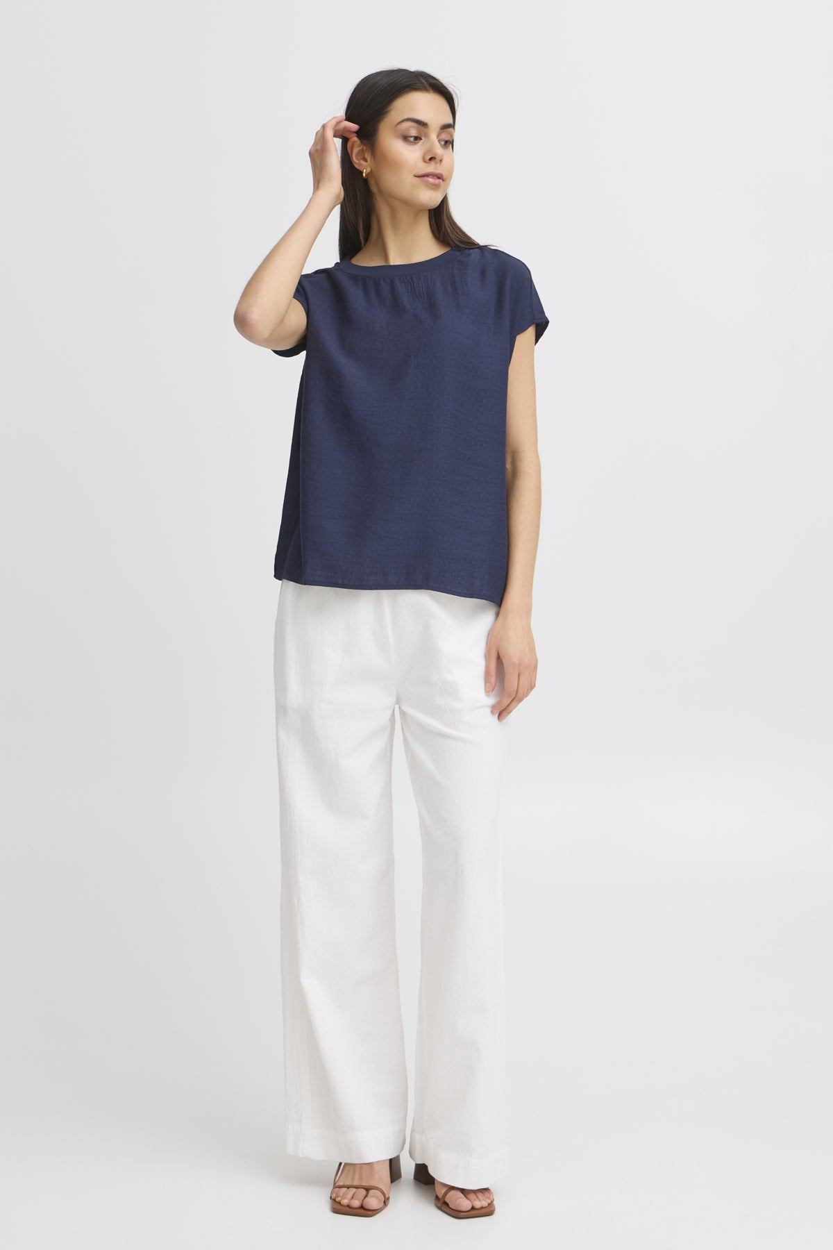 Ariana Blouse 8