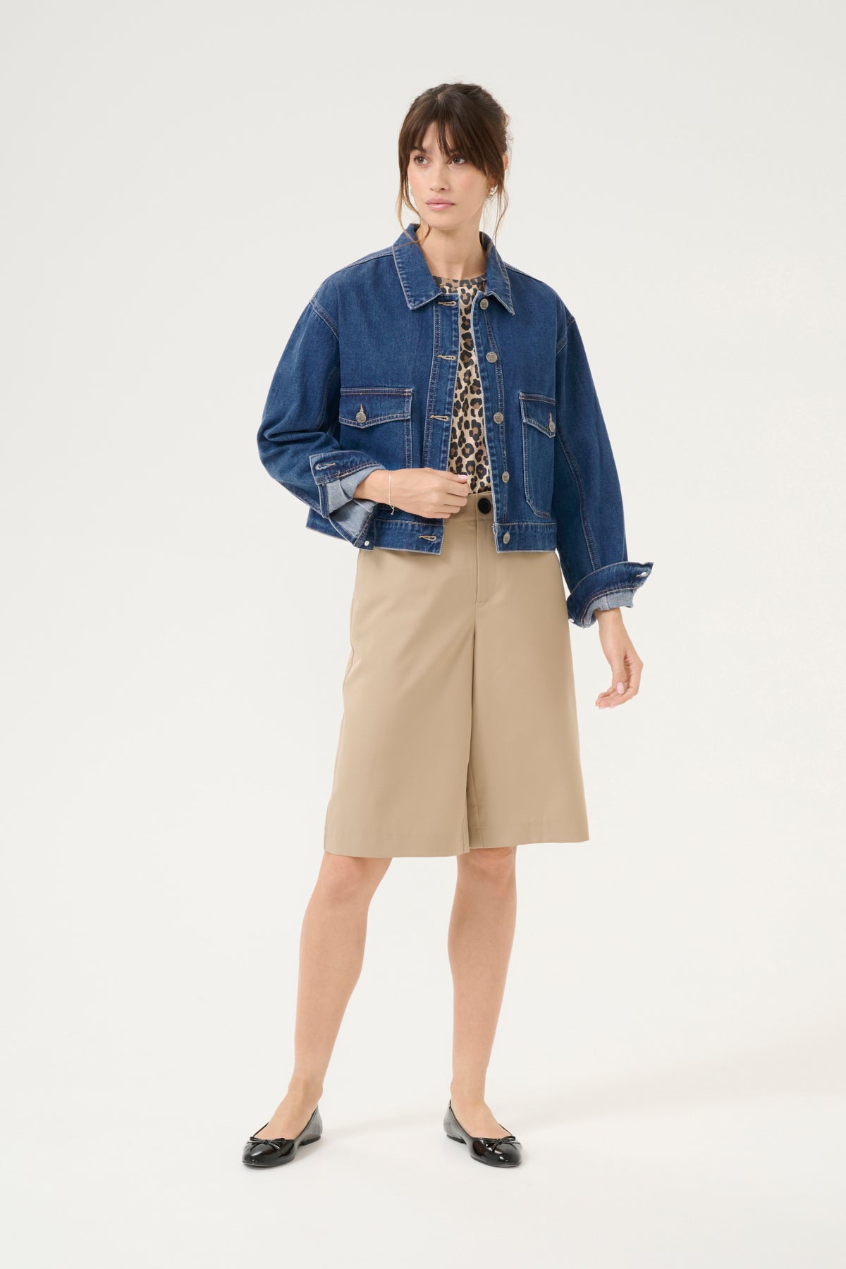 Evea Aniceta Short Denim Jacket