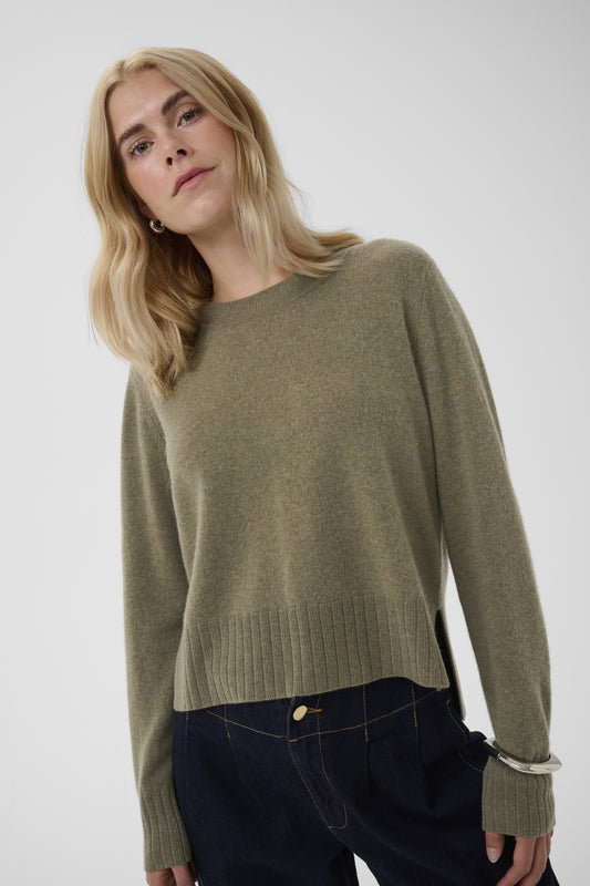 Taia Arrow Pullover