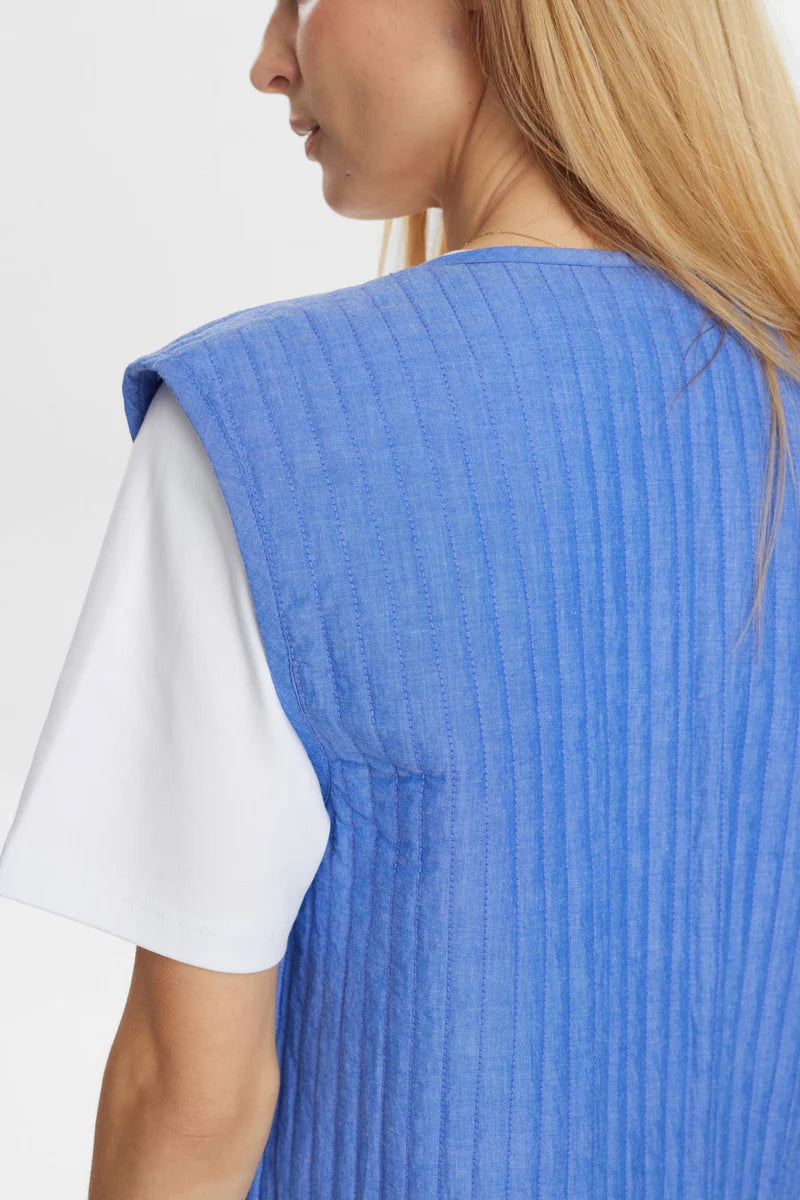 Jodie Vest