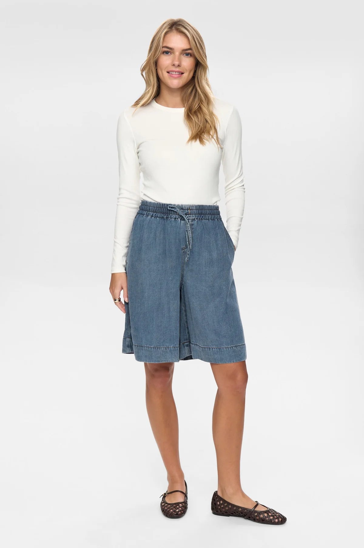 Elida Short