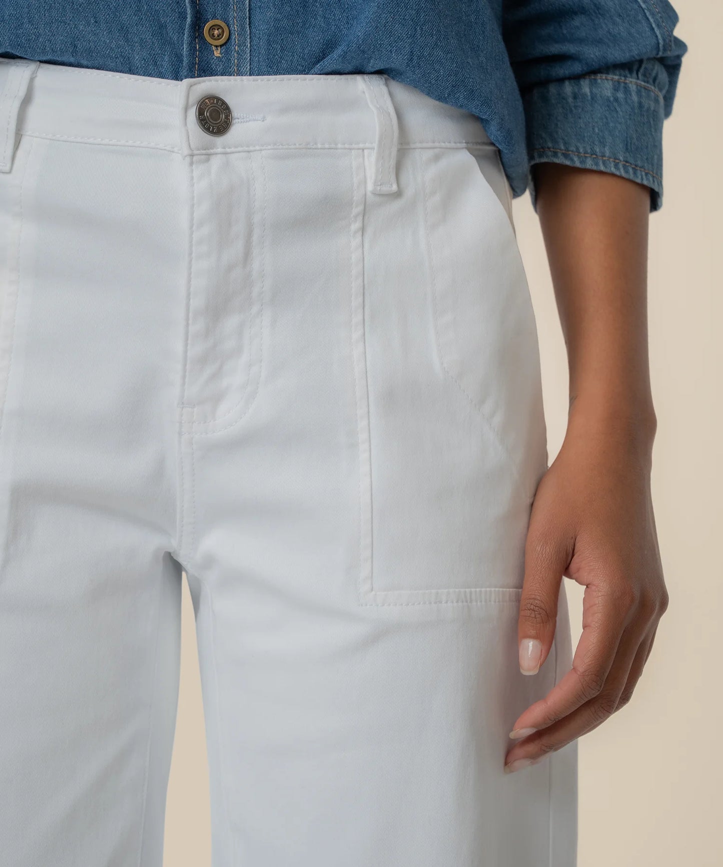 Ashton Wide Leg Barrel Leg Jeans- OPTIC WHITE