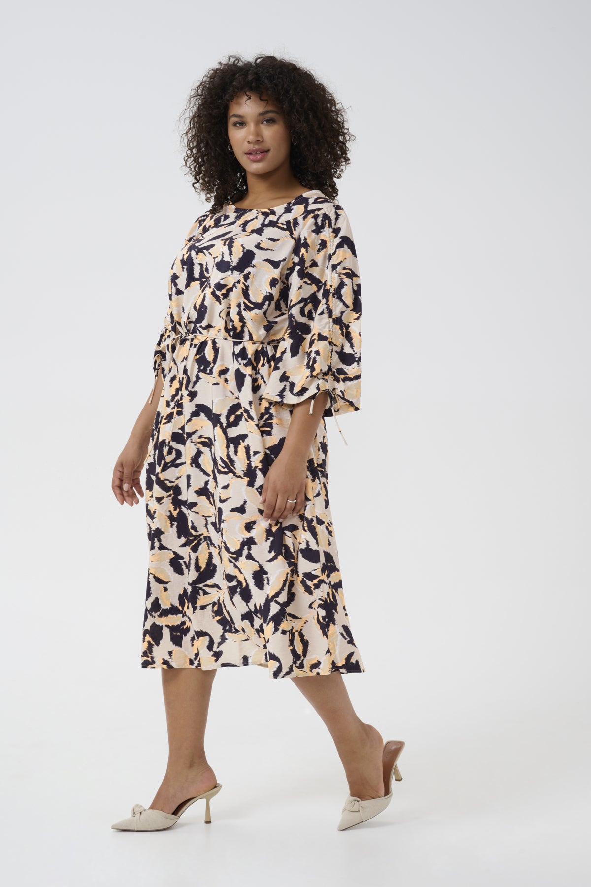 Paca Midi Dress