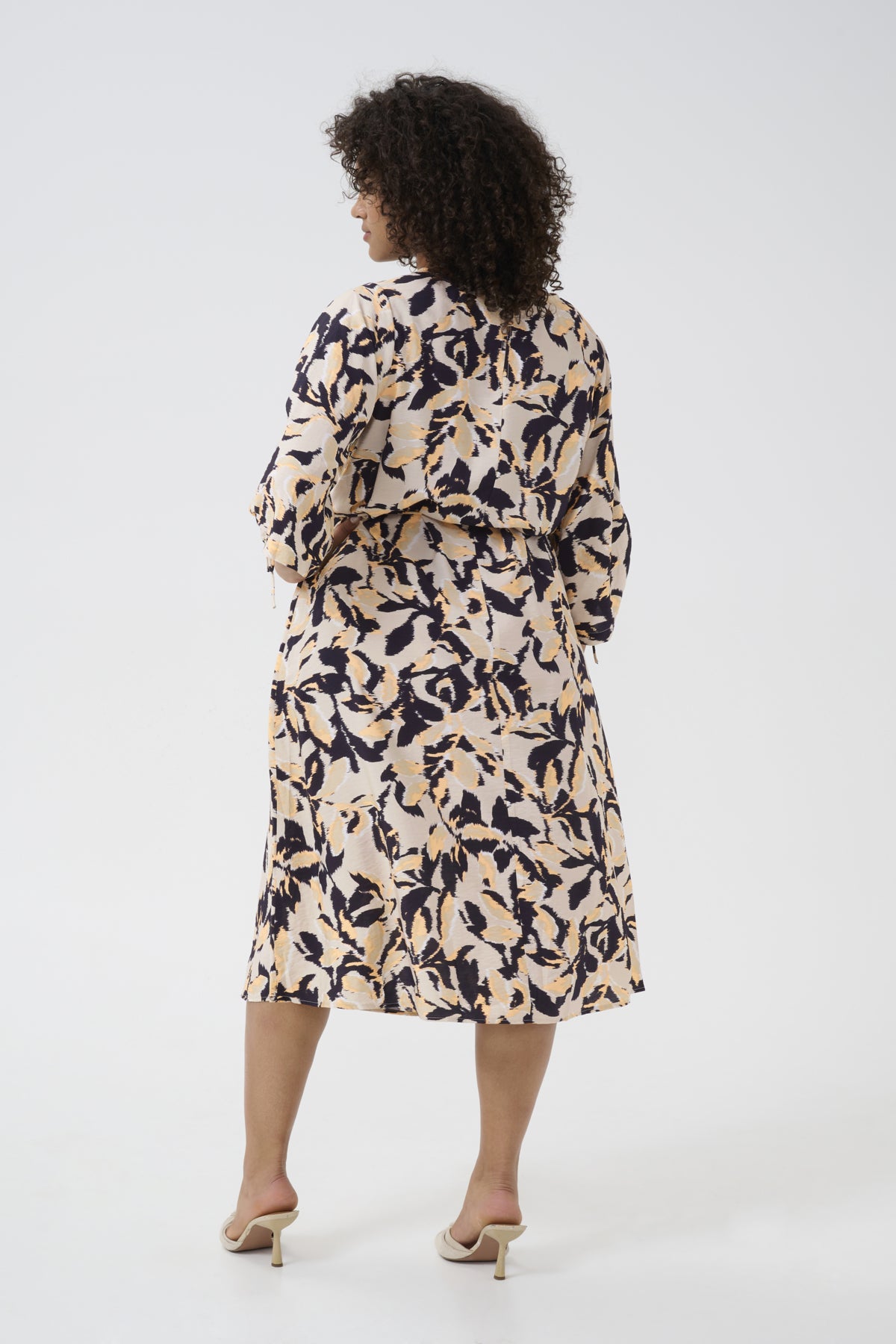 Paca Midi Dress