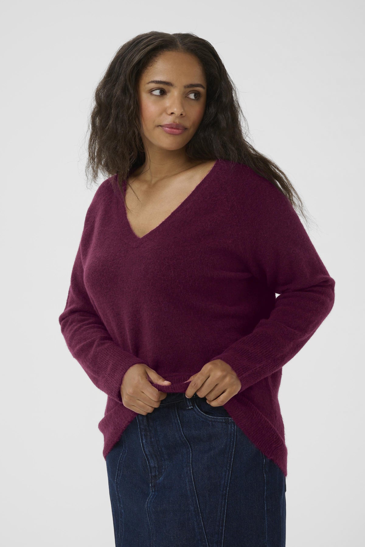 Niela V-Neck Pullover