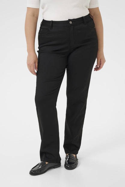 Dina Straight Reg Jeans