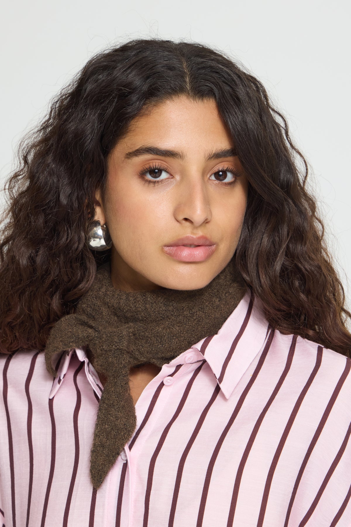 Folthea Scarf