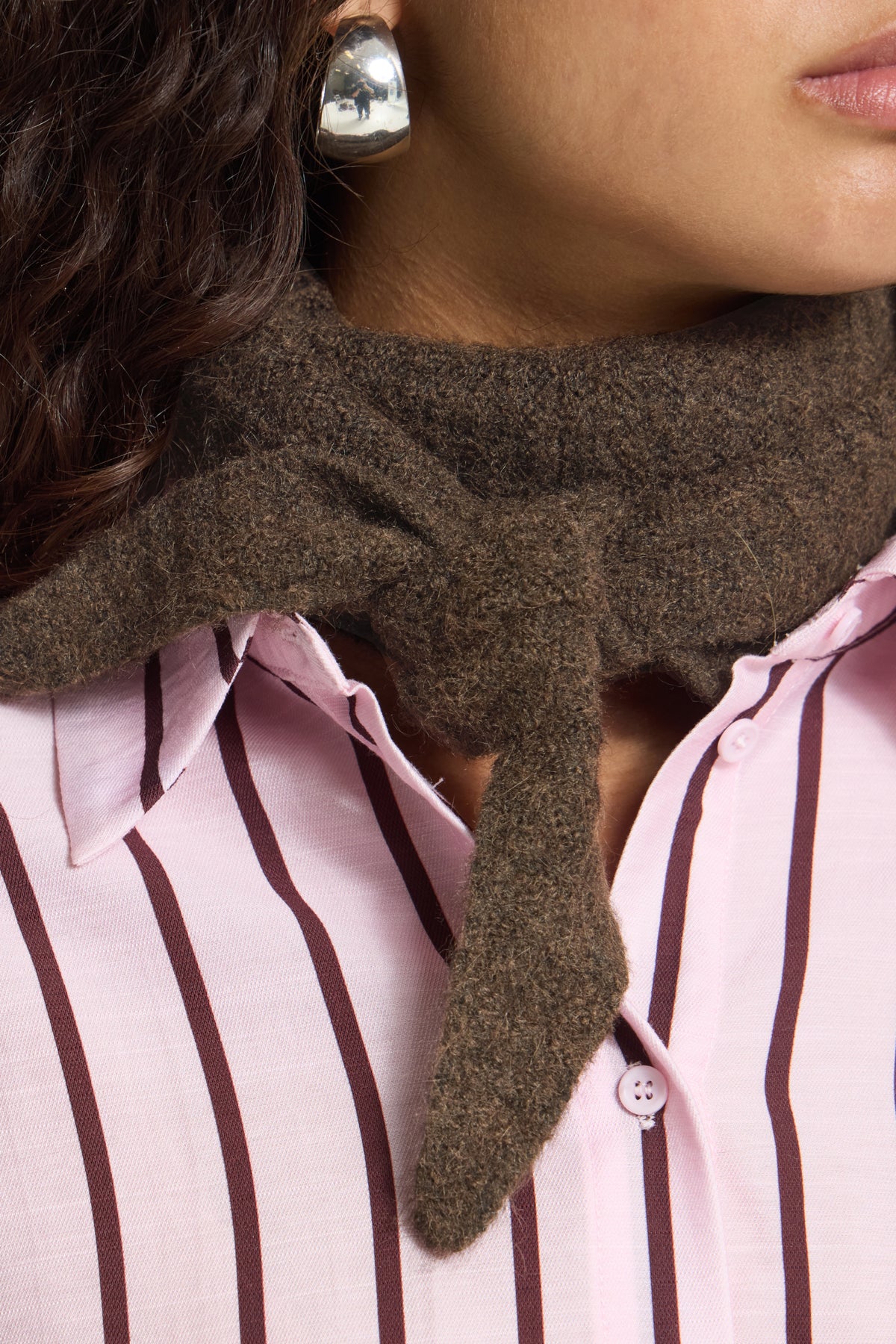 Folthea Scarf