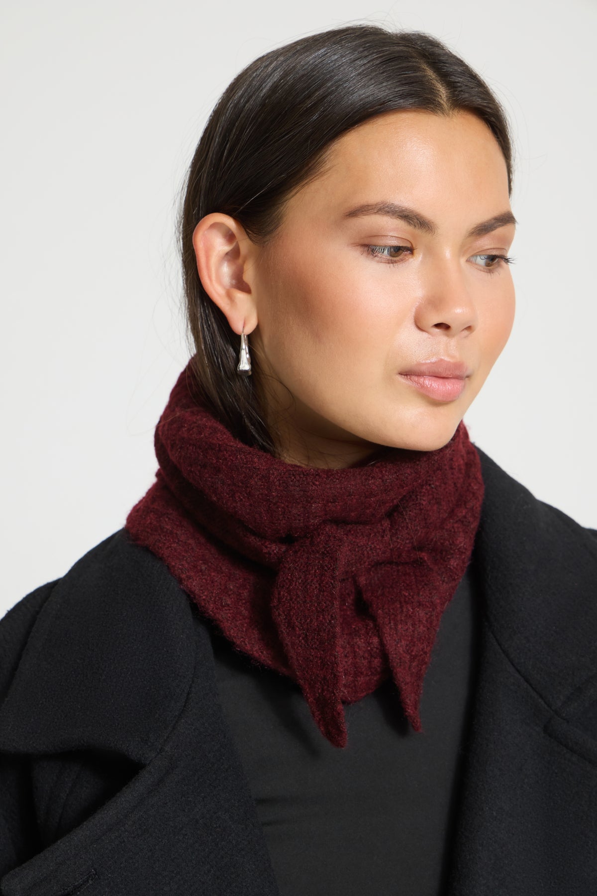 Folthea Scarf
