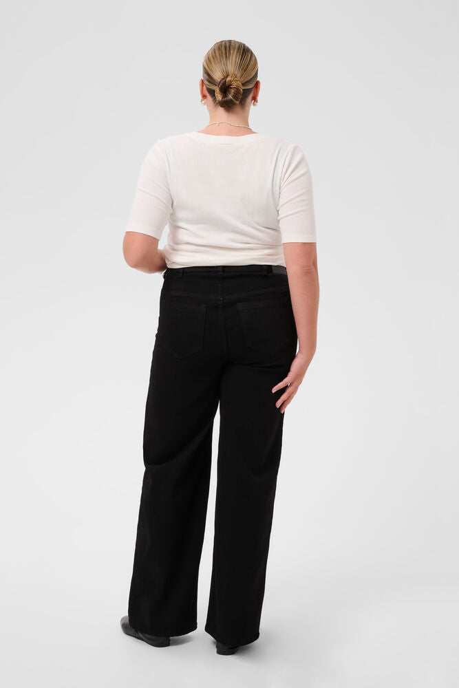 Brookie Wide Leg Jeans