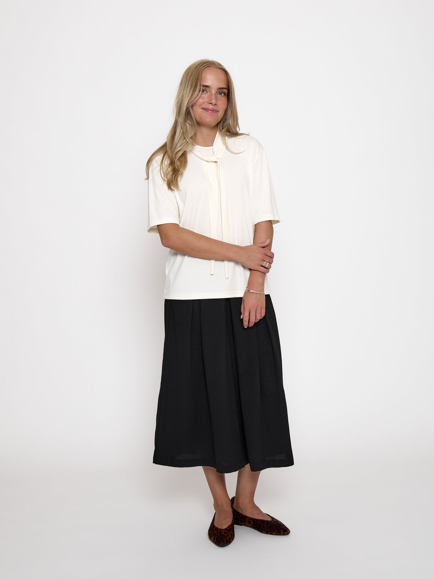 Ovida T-Shirt